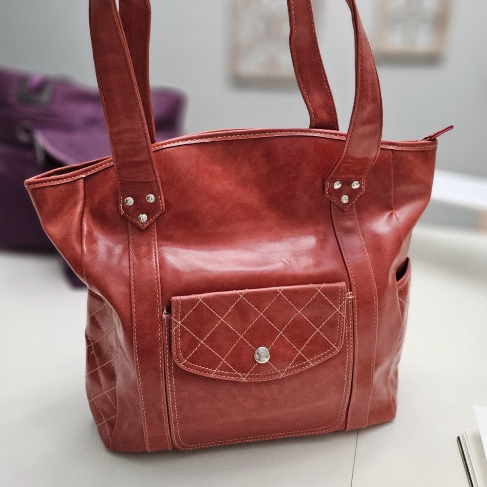 Tan/ orange handbag tote with contrast stitching